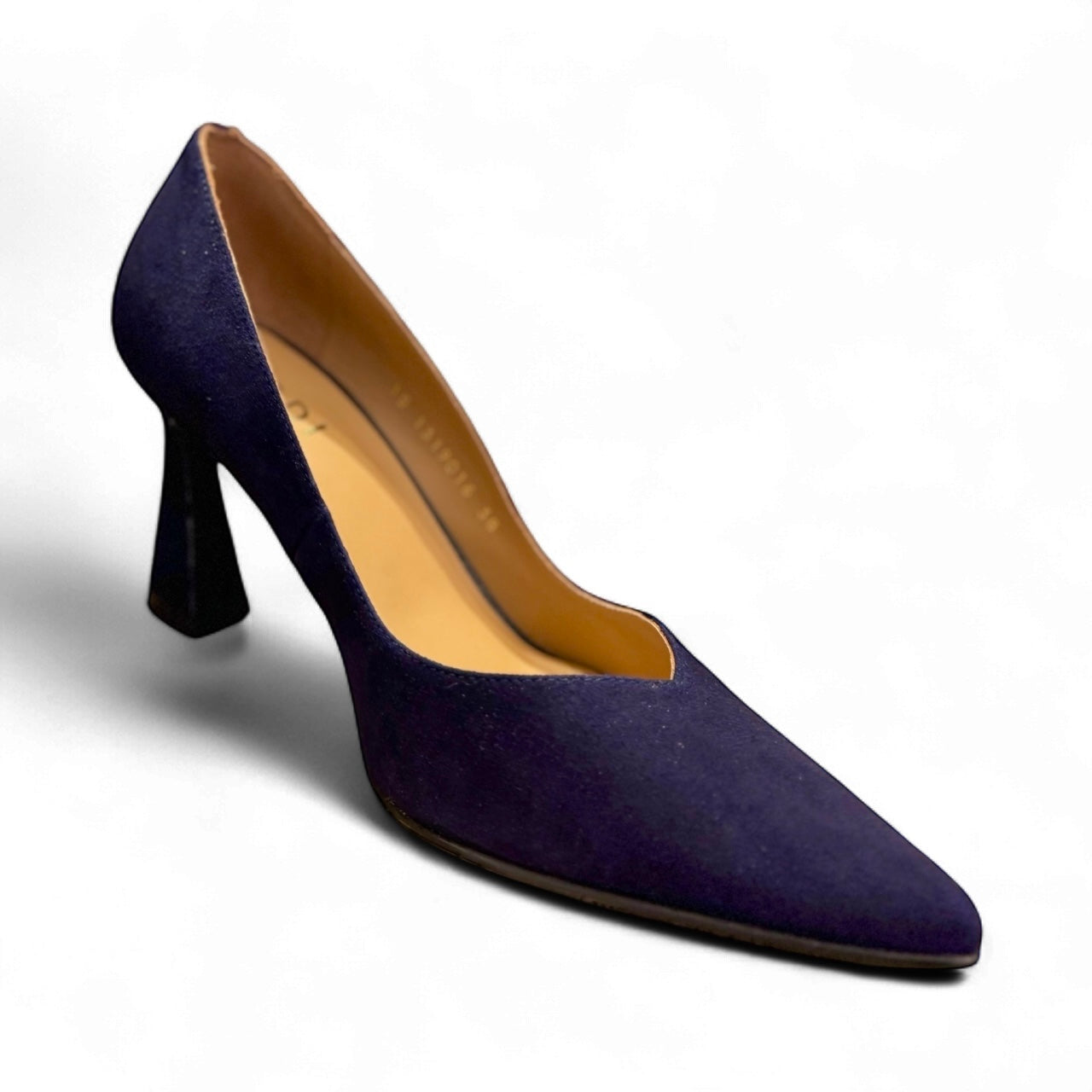 Navy suede Lodi Ralina pointed court with V-cut vamp and 8 cm flared low heeL