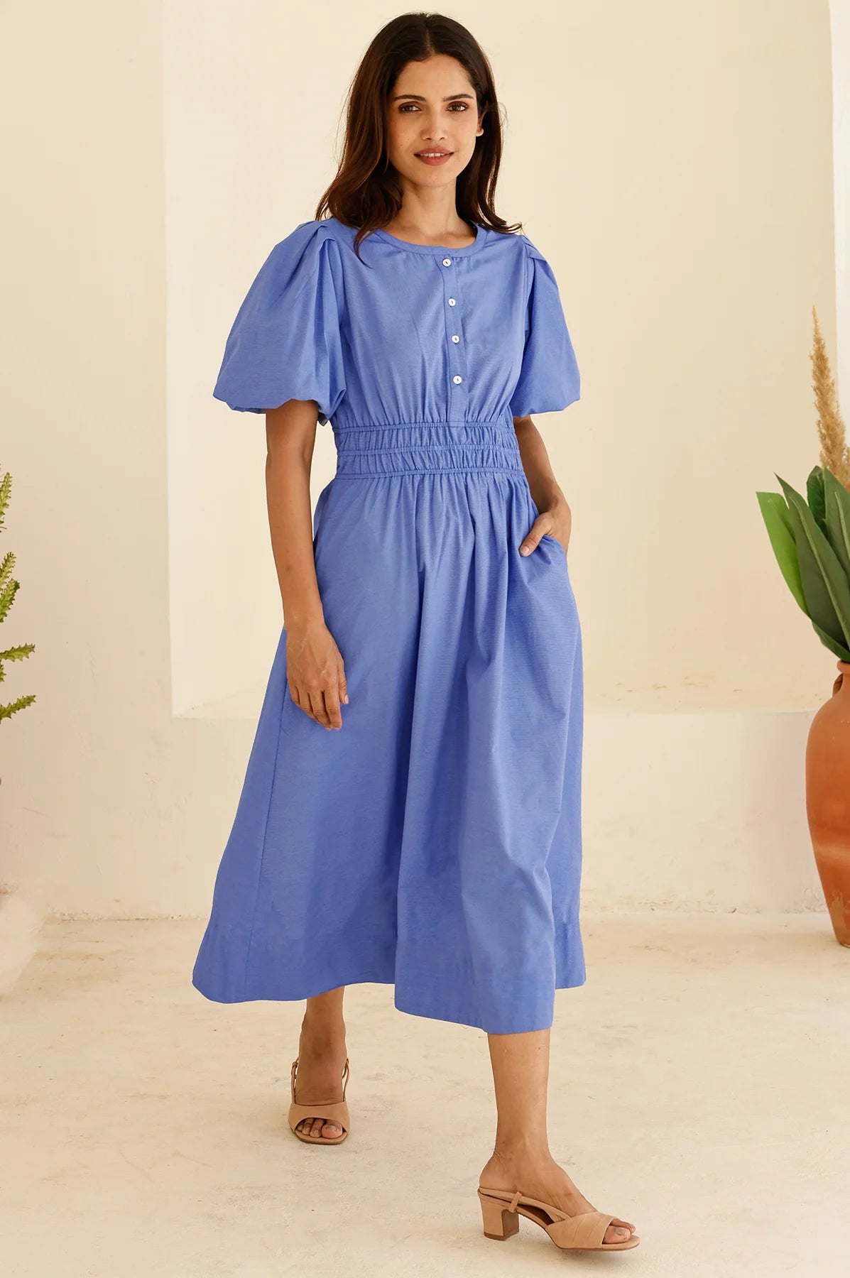 Aspiga chambray midi dress lifestyle outfit
