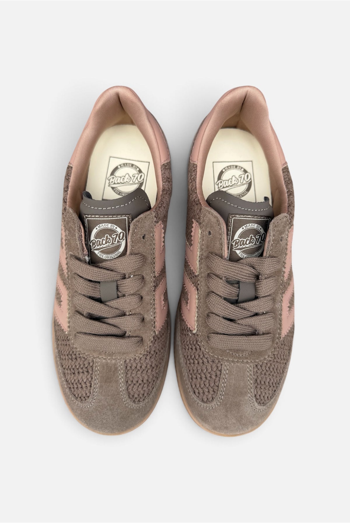 Back 70 Cloud taupe textured trainers – top view