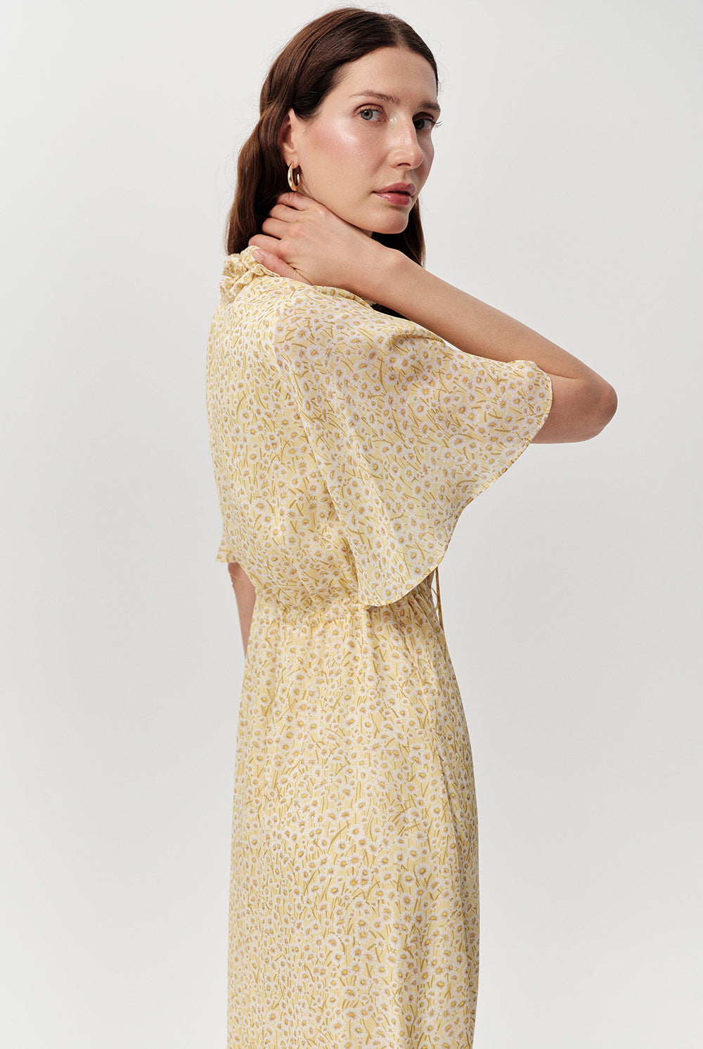 Exquise Douglas yellow floral tiered long day dress