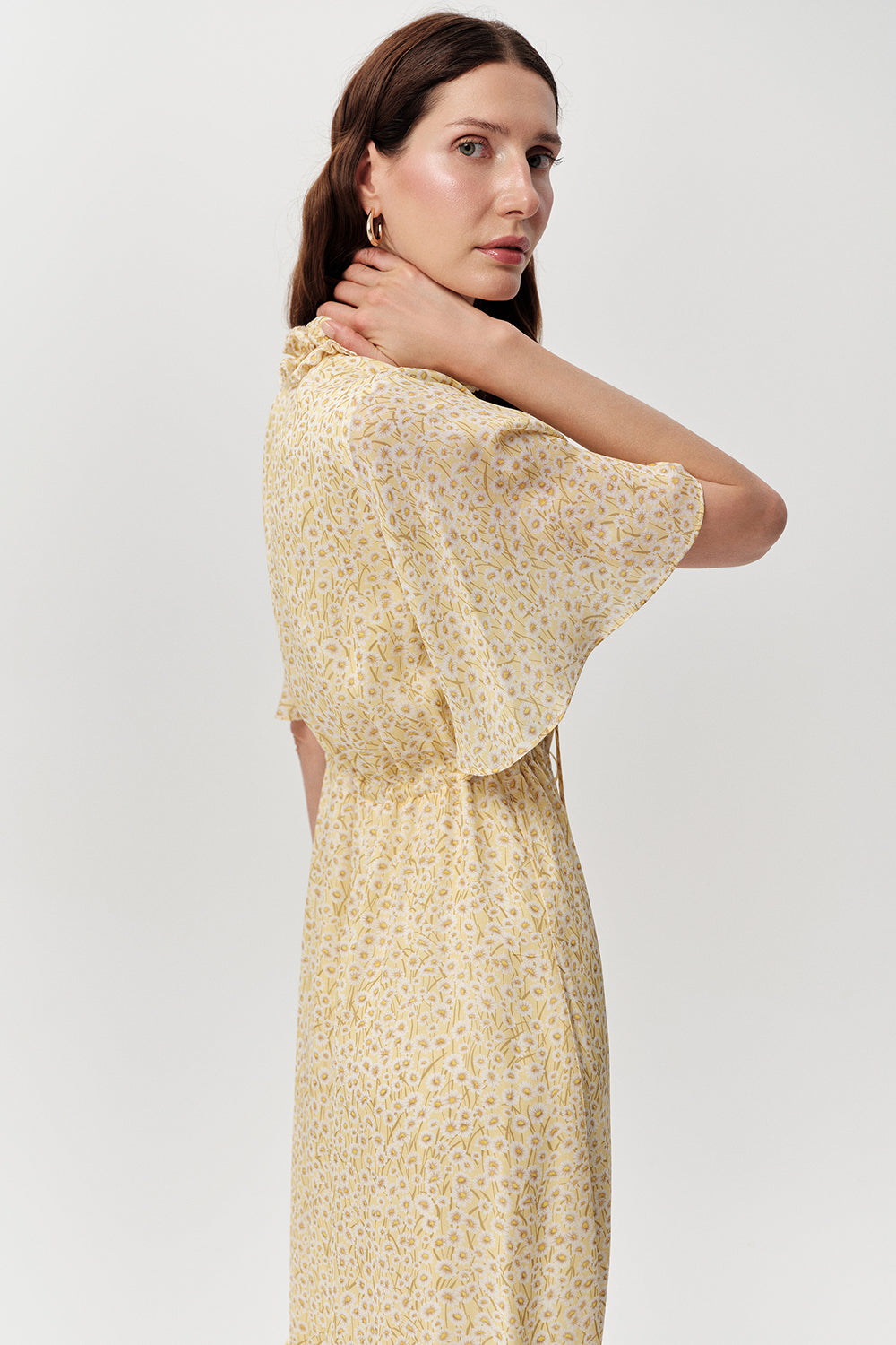 Exquise Douglas yellow floral tiered long day dress