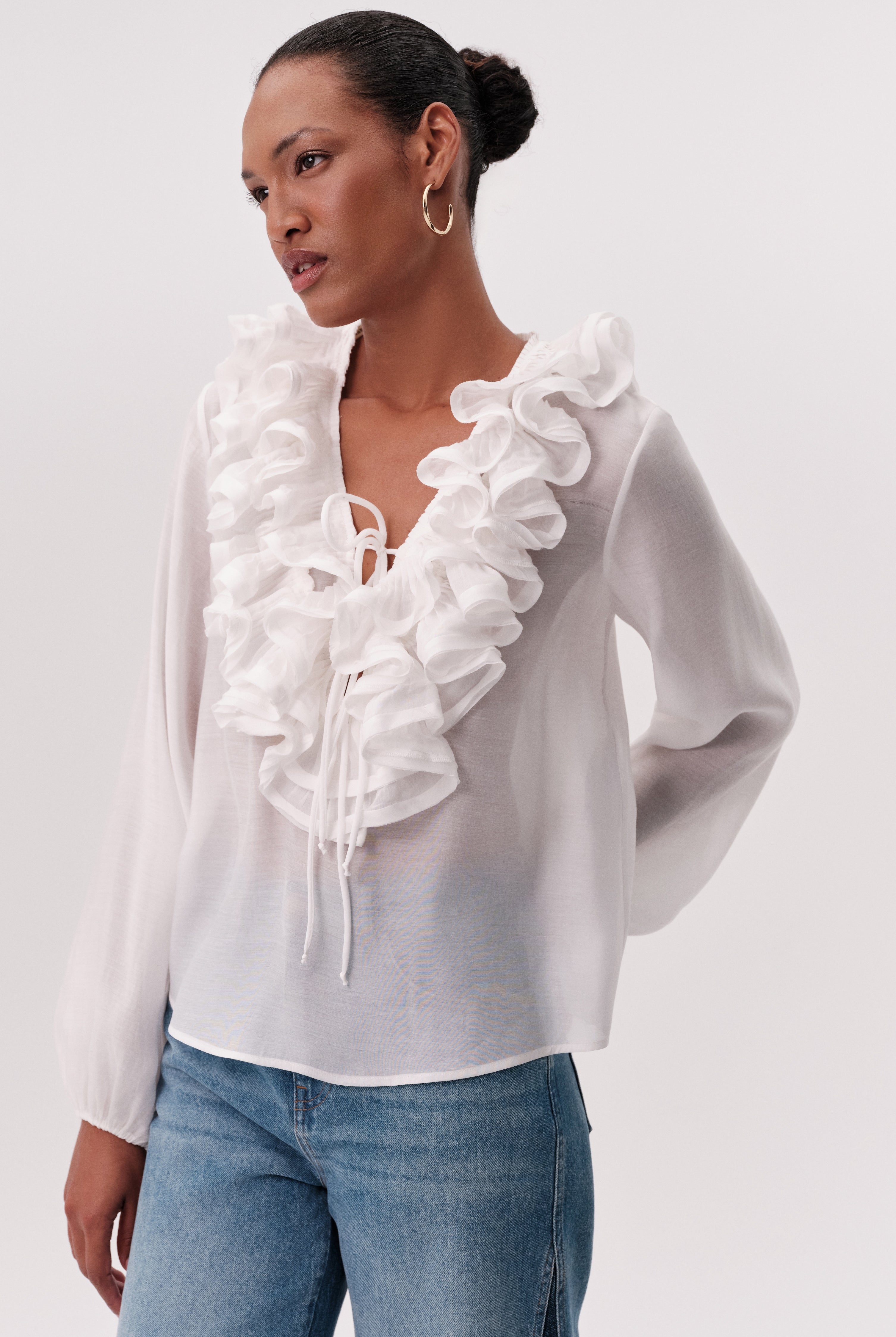 Exquise Keely white ruffle neck blouse