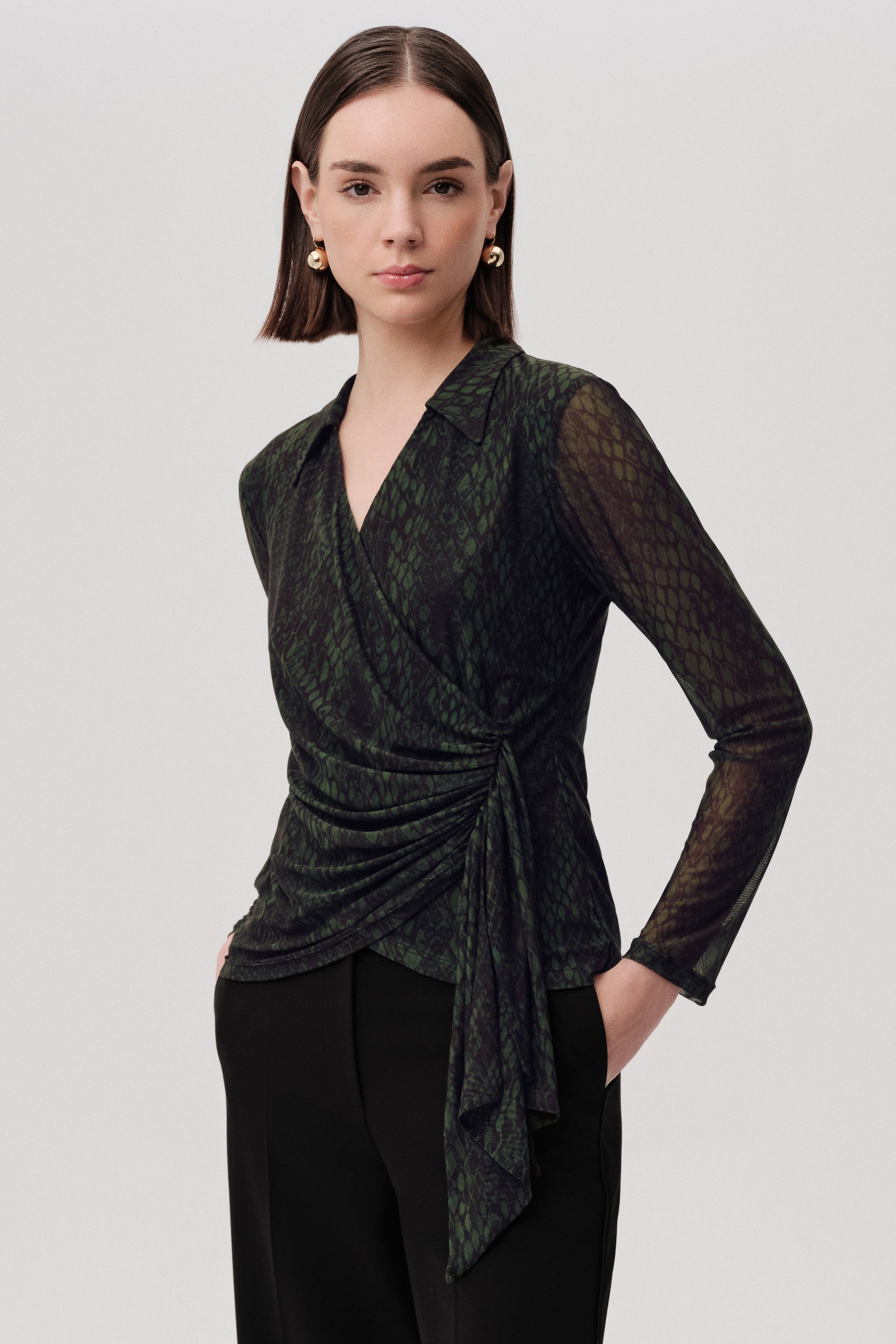 Exquise Kinslee K blouse styled with black trousers – full look