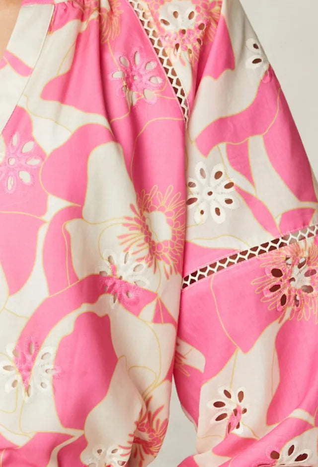Fee G Daisy pink floral blouse close up lattice trim detail