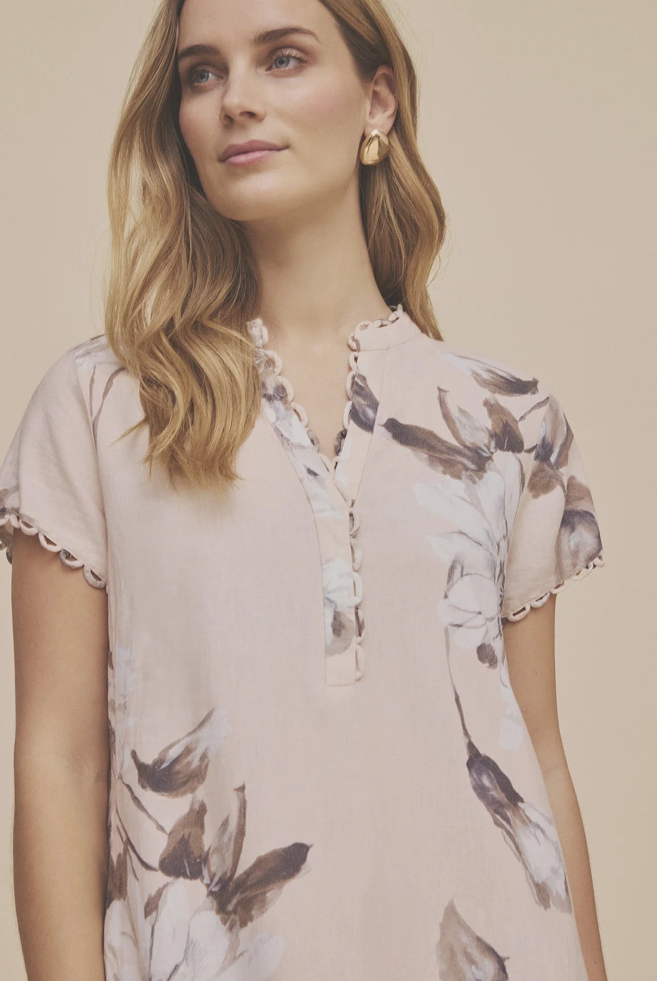 Gustav Madonna floral midi dress neckline detail beige print