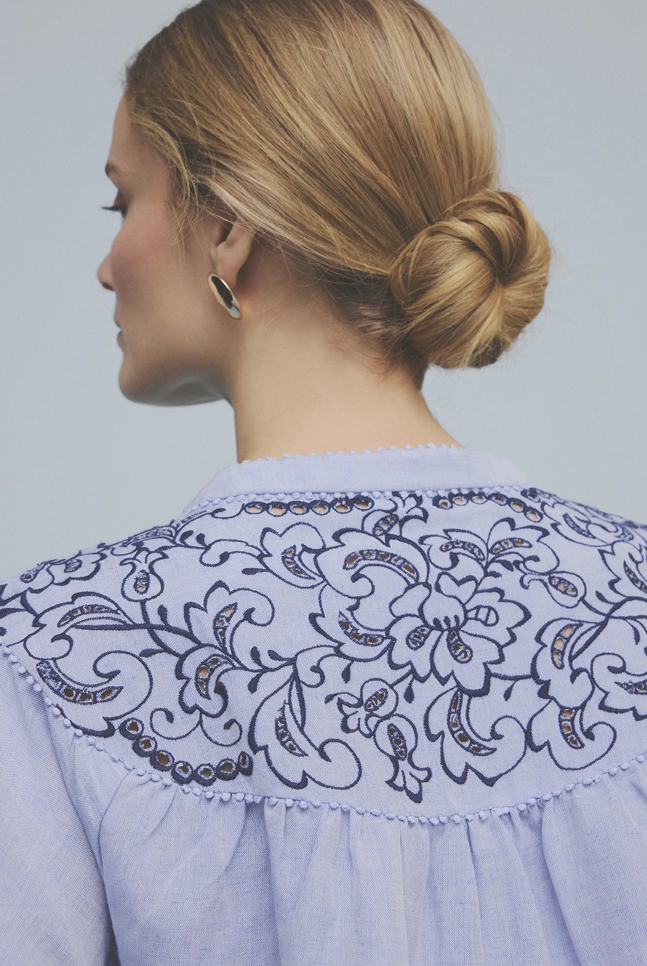 Gustav Annsophie blouse back embroidery detail