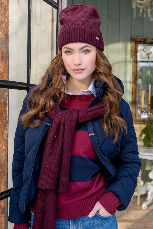 HV Society Justine burgundy knit scarf styled with winter jacket