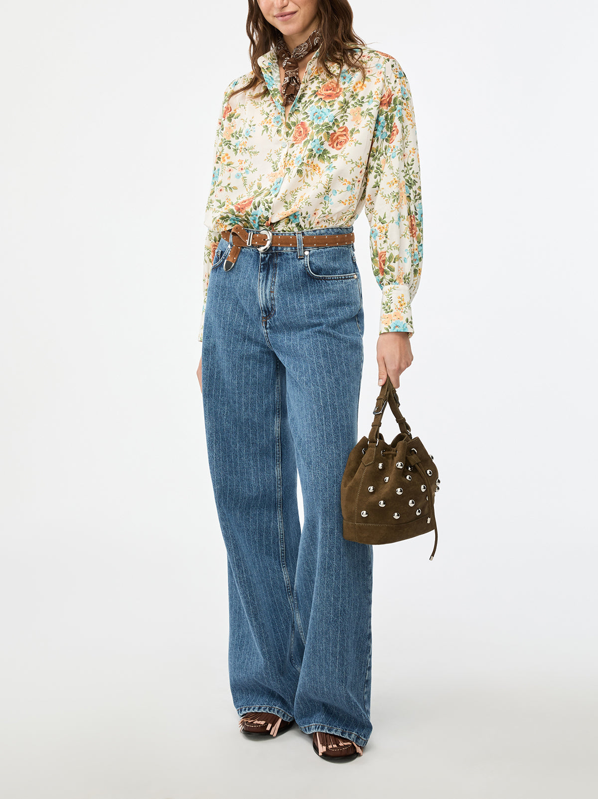 iBlues Elmi floral every day shirt styled with jeans