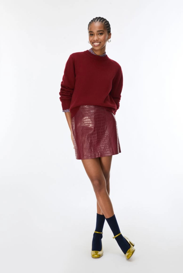 iBlues Iblafona burgundy cashmere blend jumper styled with a leather skirt