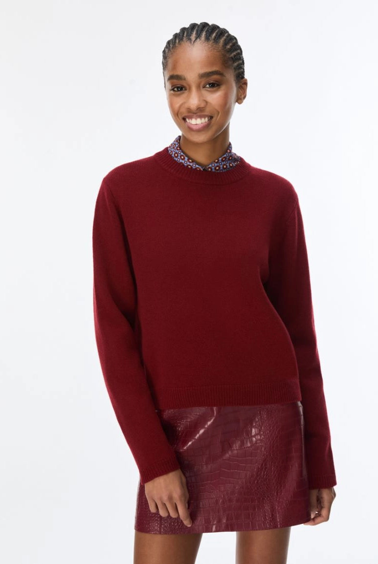 iBlues Iblafona burgundy cashmere blend crew neck jumper front view