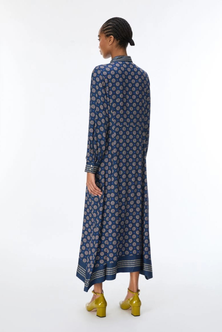 Back view of iBlues Ibleffetto navy geo print shirt dress