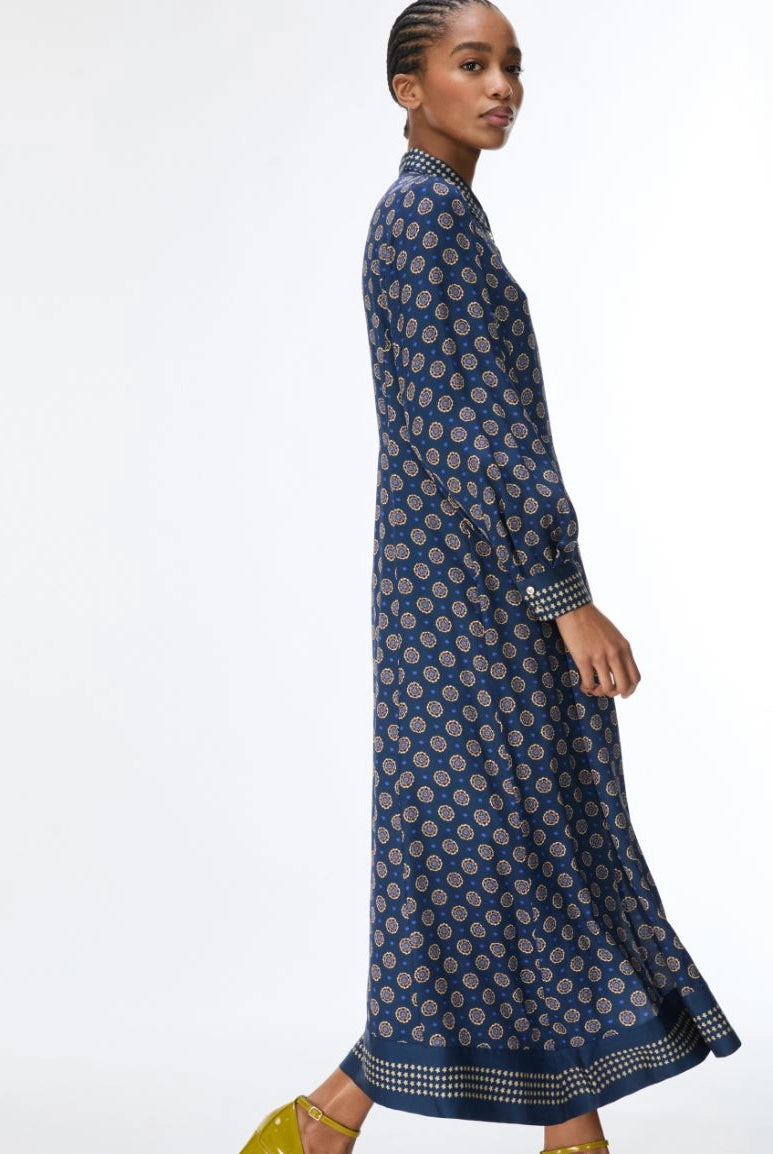 Side view of iBlues Ibleffetto navy satin dress showing the flared skirt