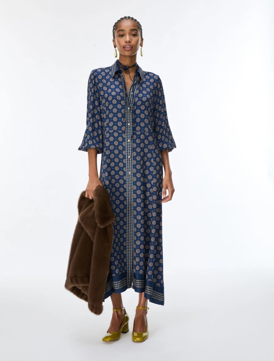 iBlues Ibleffetto navy satin shirt dress worn buttoned with long cuffed sleeves