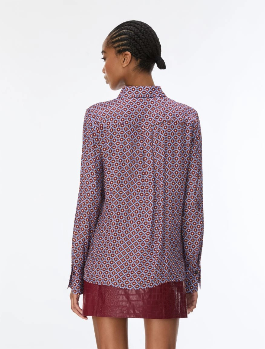 Back view of iBlues Iblodissea long sleeve geometric print shirt