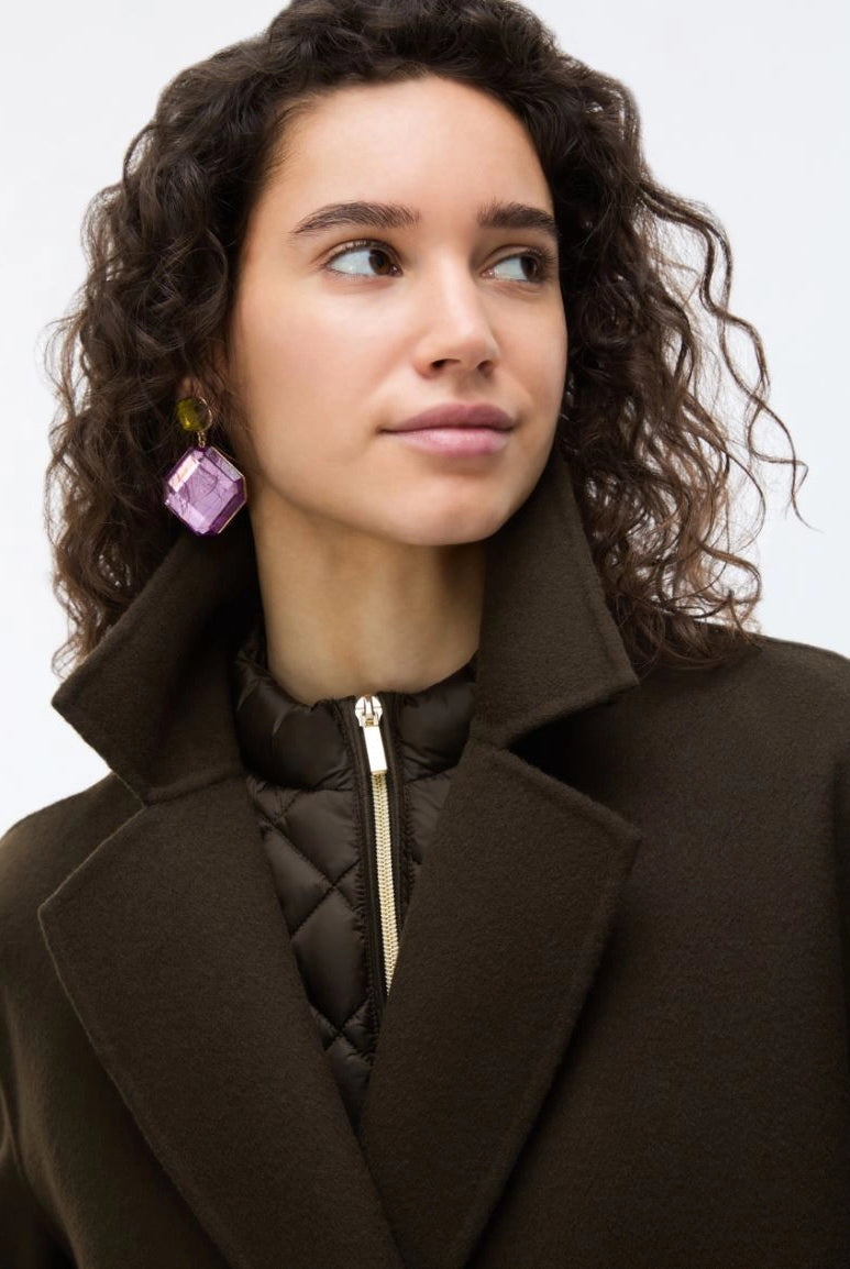 Close-up of iBlues Iblsoldino chocolate brown blazer with lapel collar