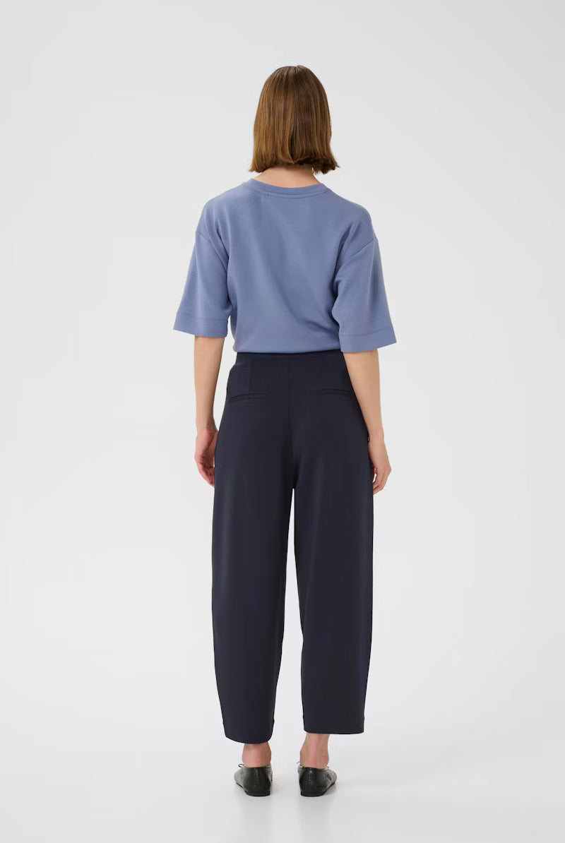 Back angle of InWear PannieI relaxed fit ankle length trousers