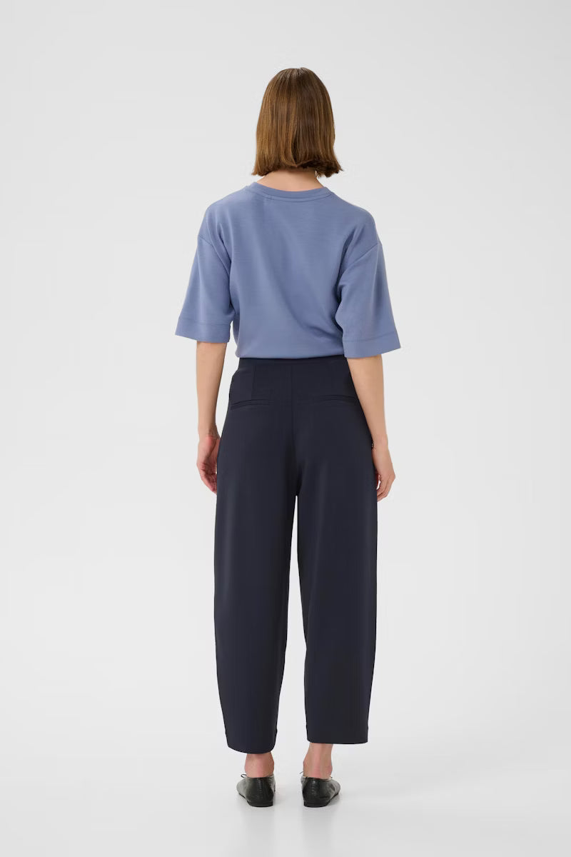Back angle of InWear PannieI relaxed fit ankle length trousers