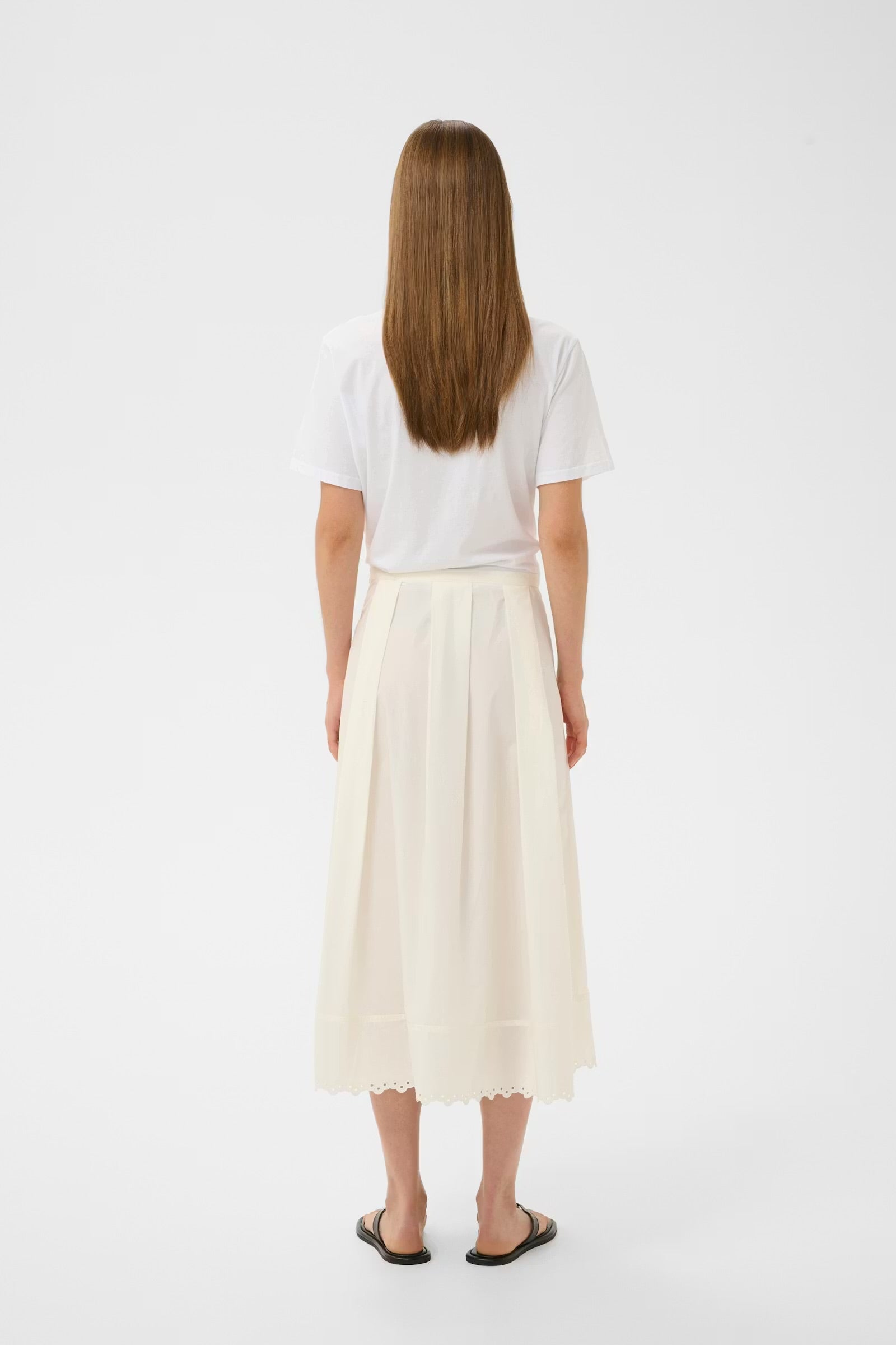 InWear cream A-line midi skirt back view soft structured fit