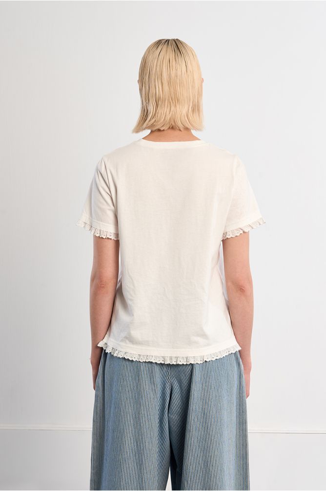 Lili Sidonio cream short sleeve T-shirt back view