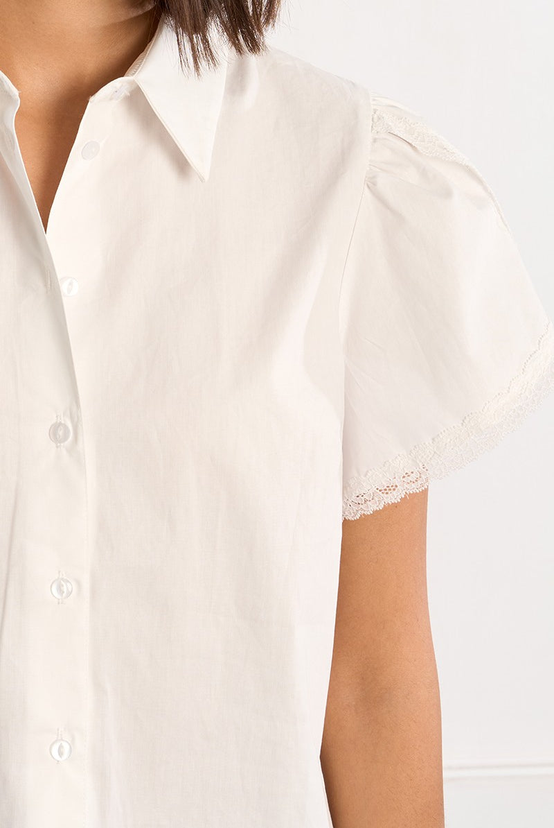 Lili Sidonio white cotton short shirt sleeve detail with lace trim