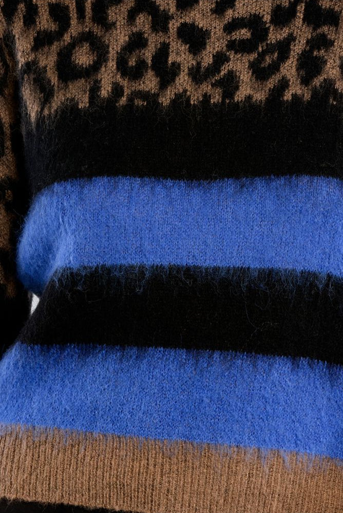 Lili Sidonio blue and black stripe knit jumper fabric detail