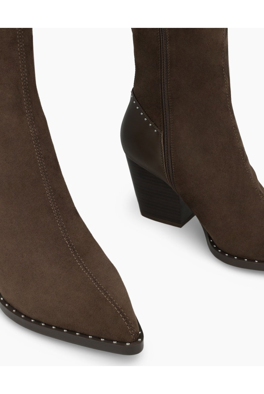 Lodi Cei studded cowboy style boots in brown suede — pointed toe profile