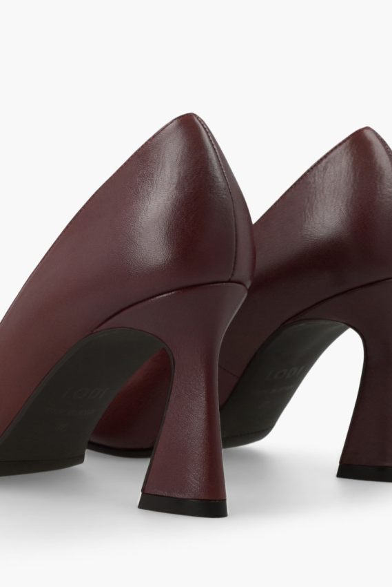 Rear view of Lodi Roa burgundy leather court shoes showing flared heels