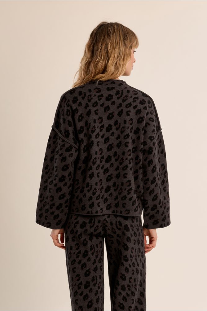 Molly Bracken leopard print flared sleeve jumper back view