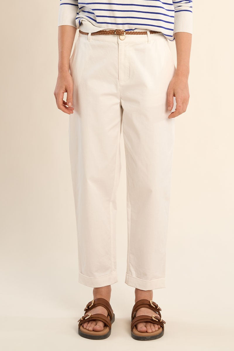 Molly Bracken white carrot leg trousers with belt detail