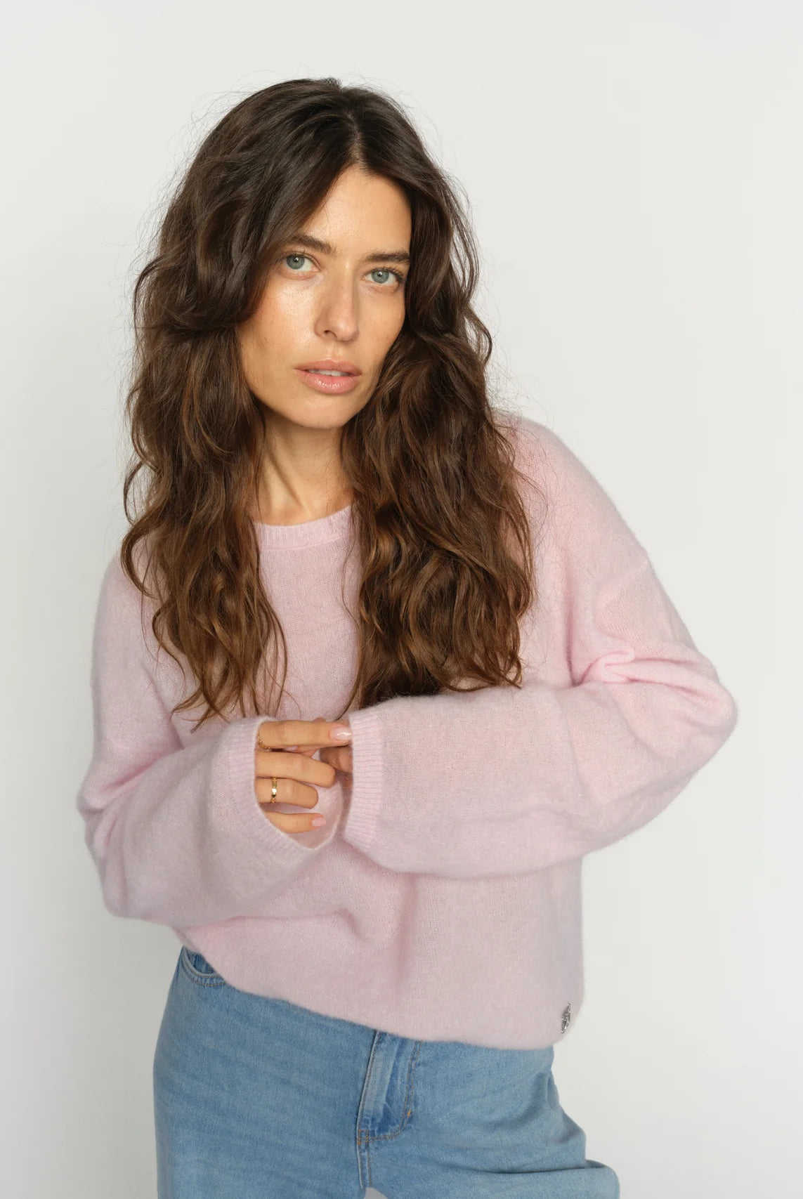 Mos Mosh Mape O-Neck knit jumper in soft pastel pink, front worn view