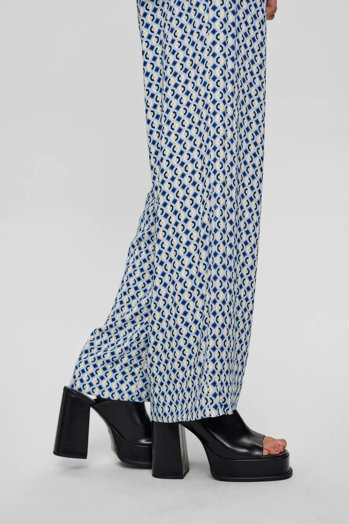 Numph Nuhola Blue & White  Print Trousers
