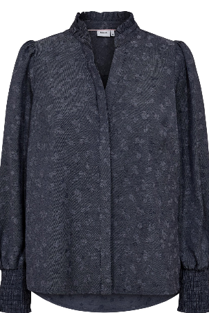 Smocked sleeve cuff detail on Numph Nucila Denim Blue Shirt