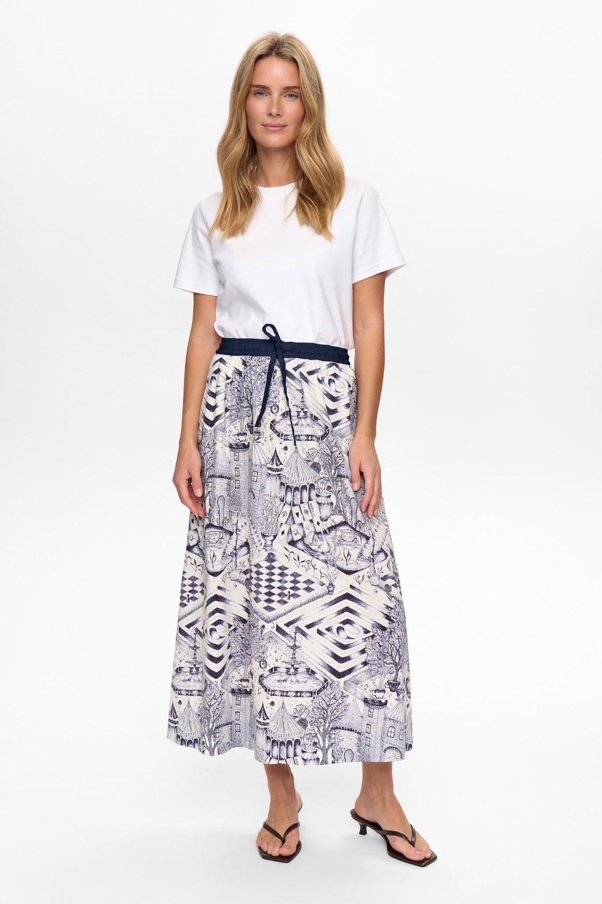 Numph Nugardenia navy off-white print midi skirt front view
