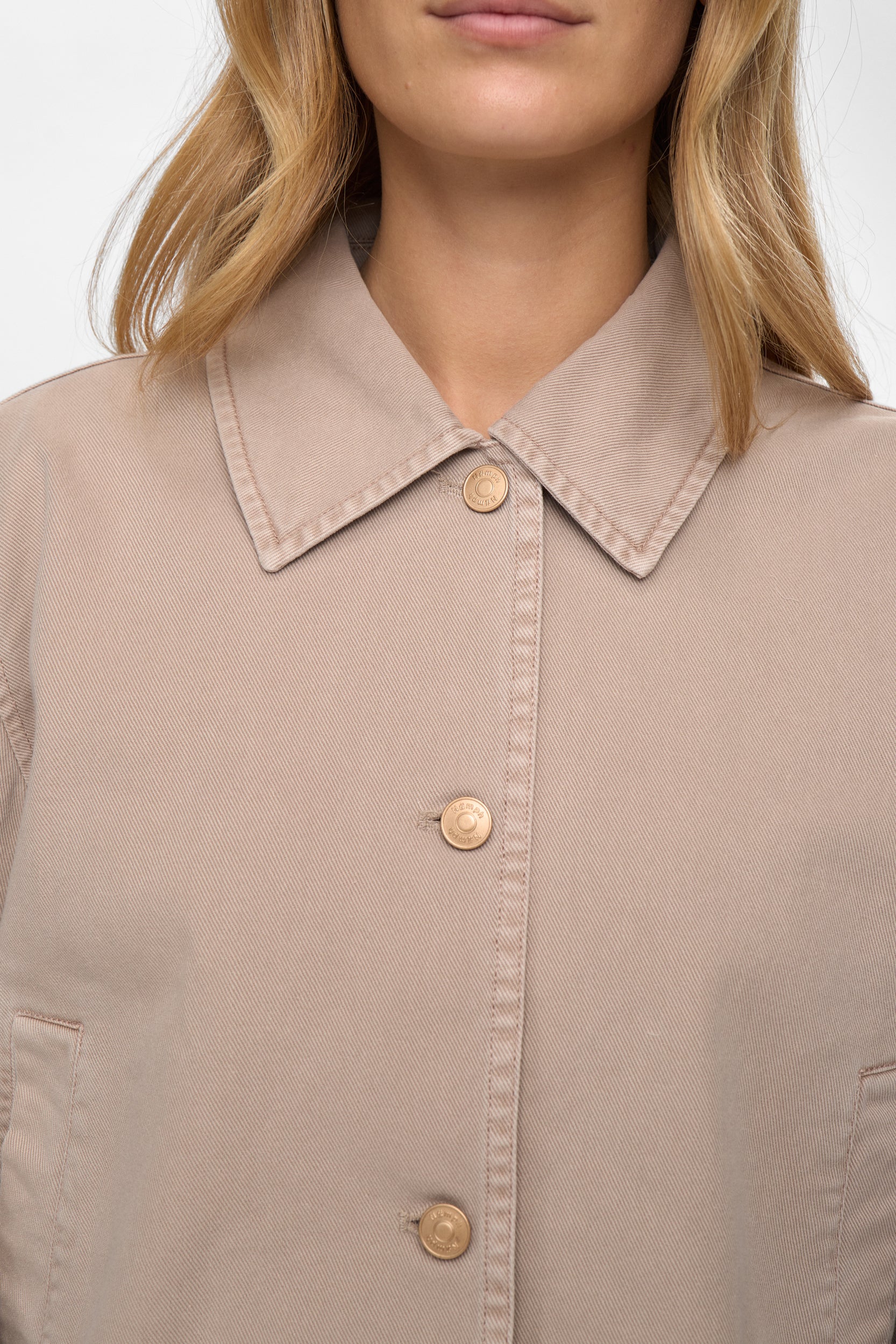 Numph Numariam cotton jacket beige collar detail