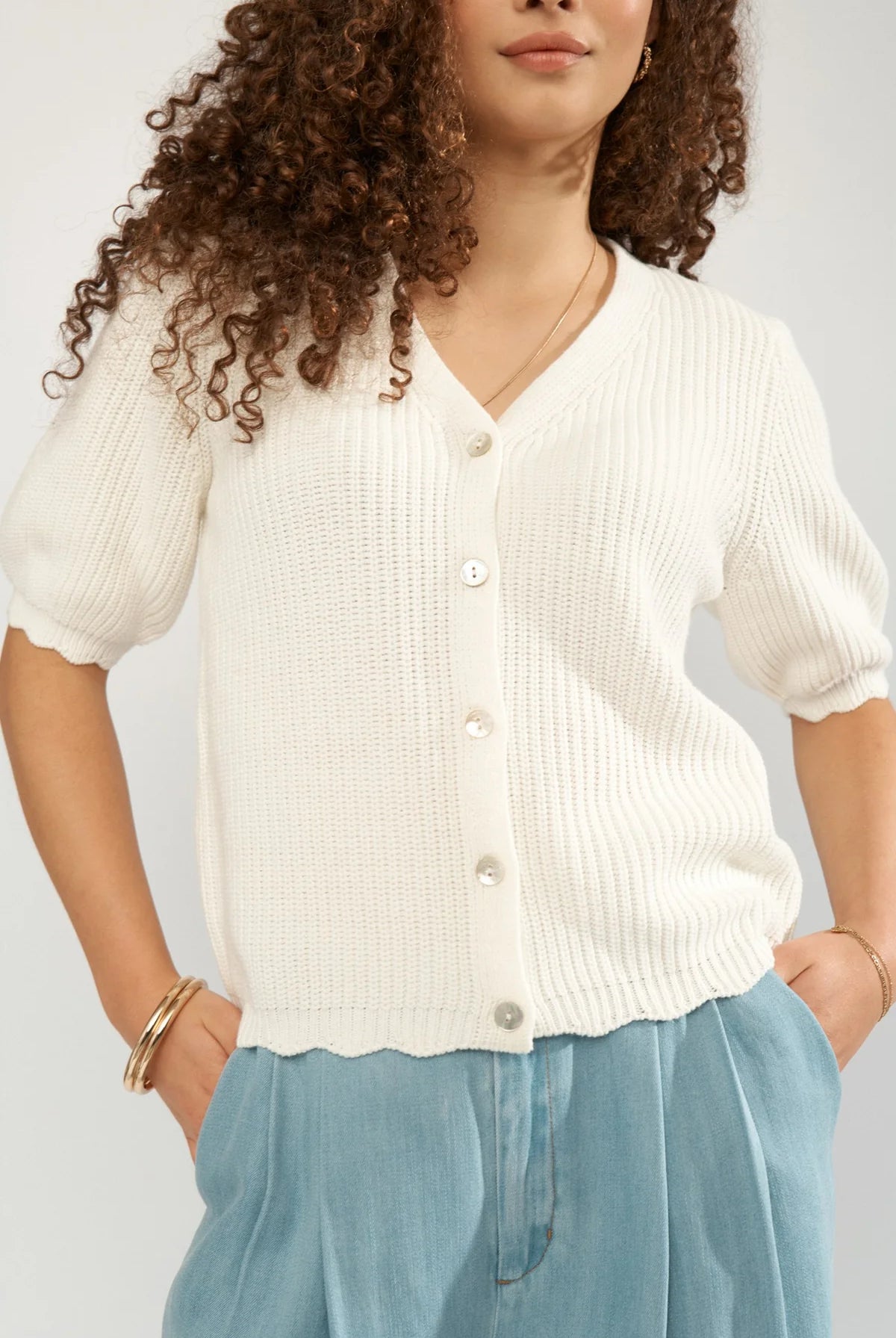 Numph cream ribbed knit cardigan short sleeve front view