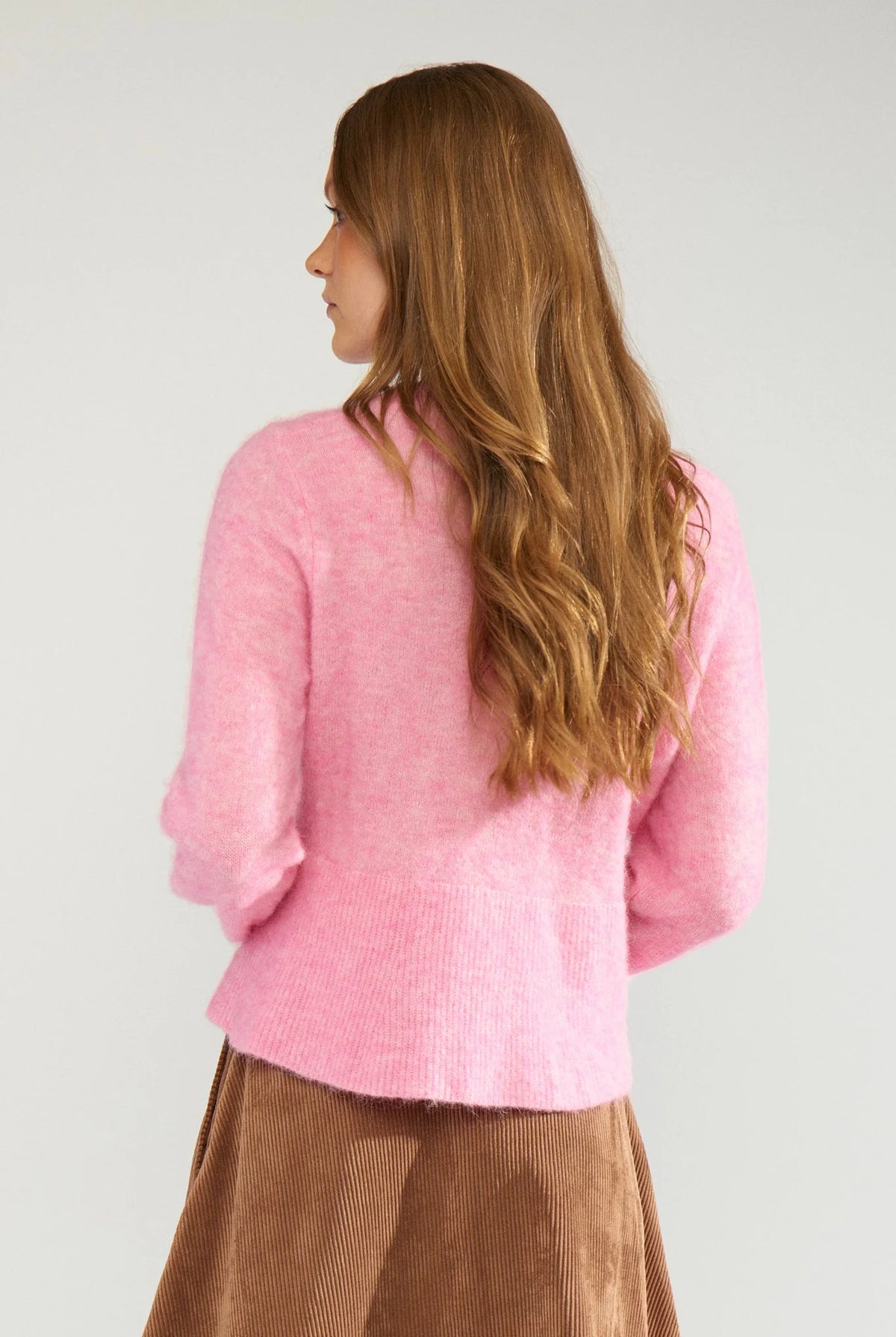 Nümph Nusuri Bonbon pink peplum jumper with long sleeves – back model view