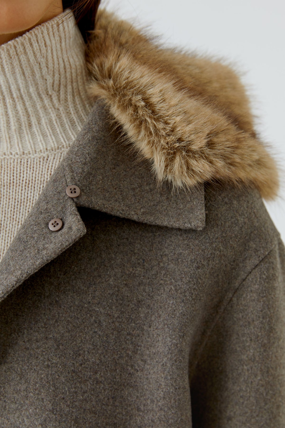 Oui taupe melange wool blend jacket with button fastening – collar detail view