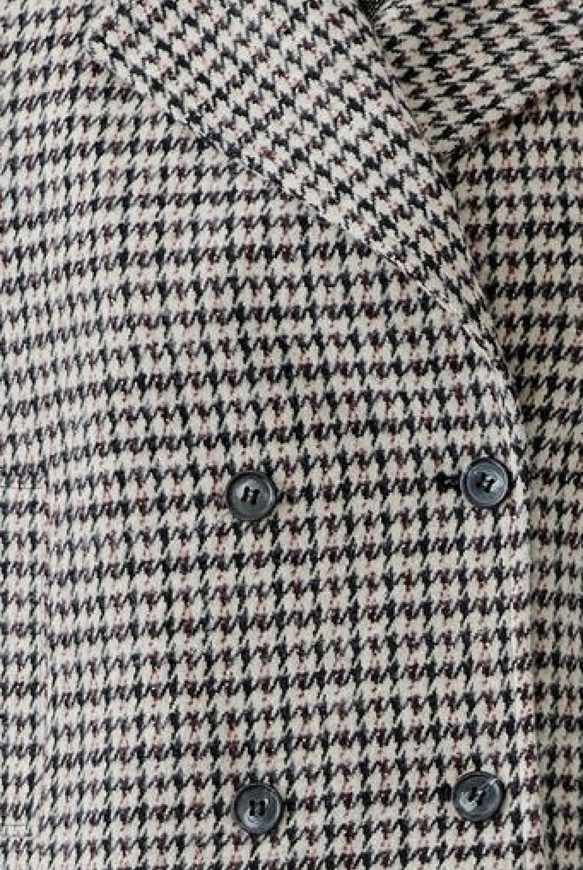 oui brown and stone houndstooth blazer with double-breasted buttons – fabric detail