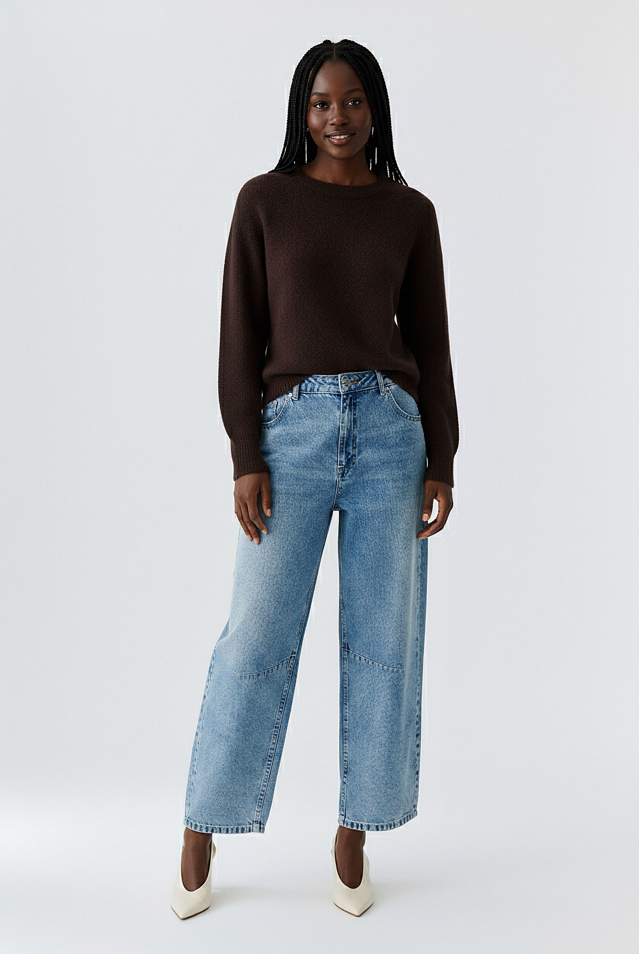 Oui brown fluffy knit jumper front view with round neck and balloon sleeves
