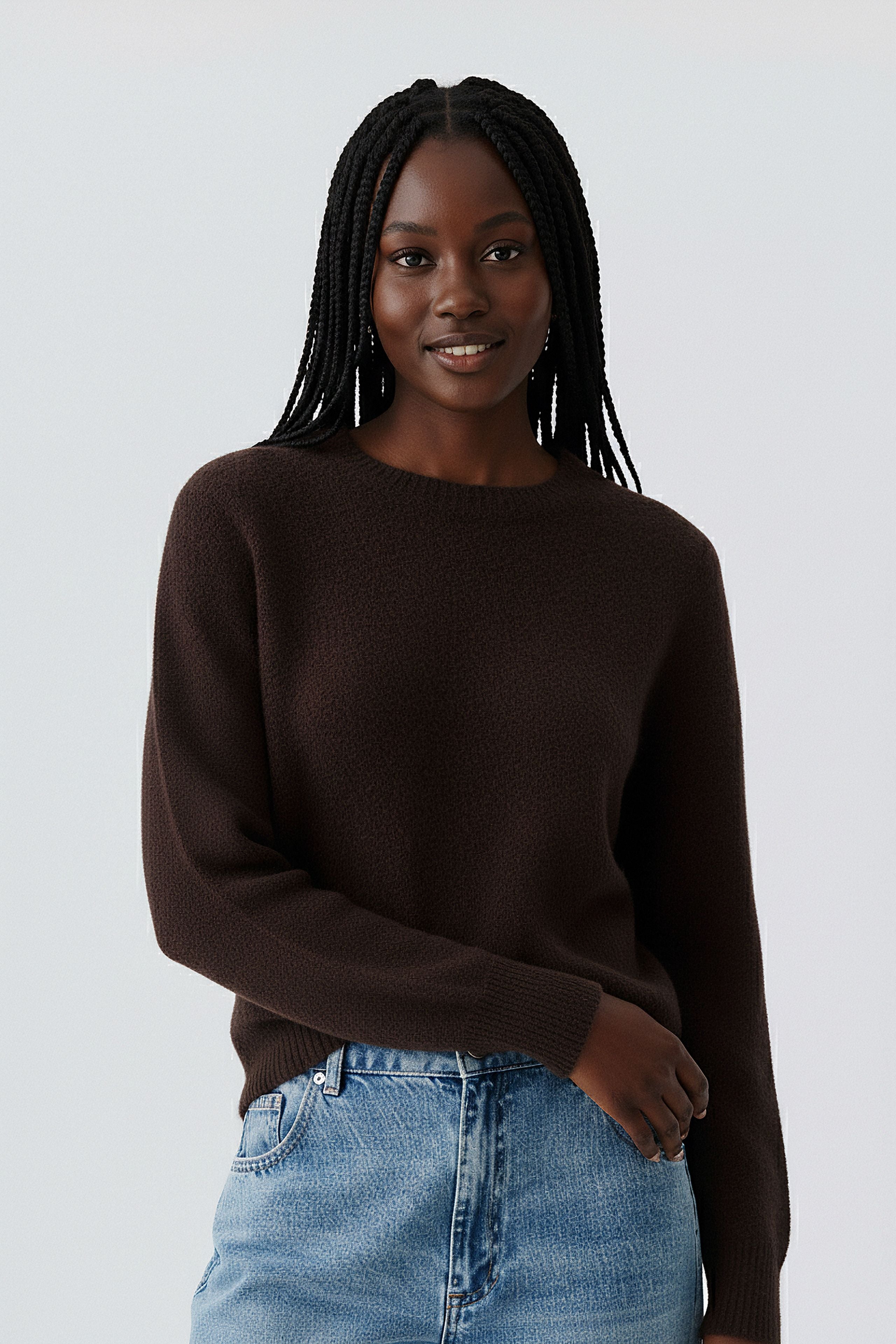 Oui cropped alpaca-blend brown jumper styled with light denim jeans