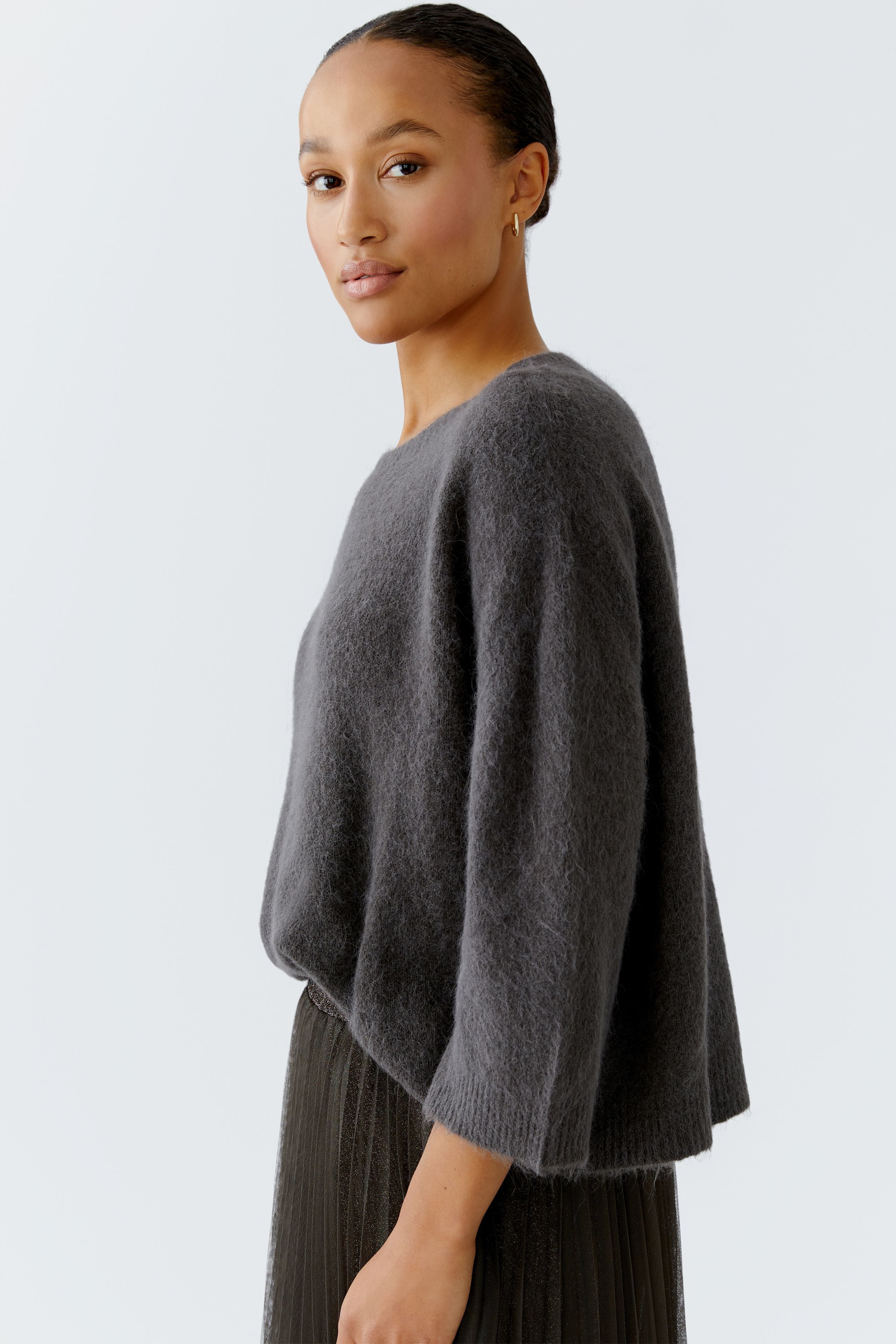 Oui oversized wool blend jumper with cropped shape and 3/4 sleeves
