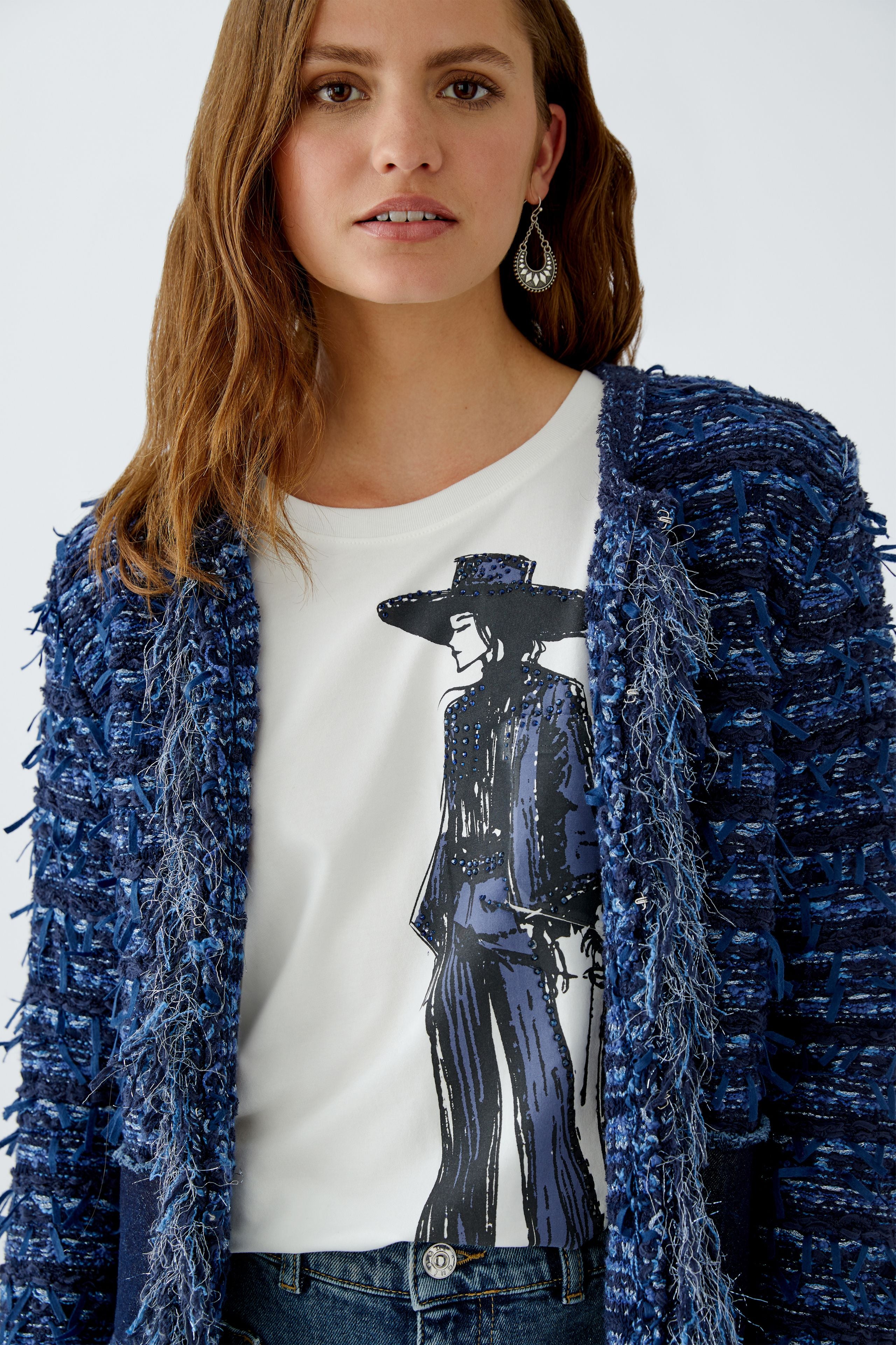 Oui Boucle Style Fringed Jacket close-up front showcasing raw-edge fringe