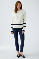 Oui Viniah front view of ribbed jumper with dropped shoulder and stripe
