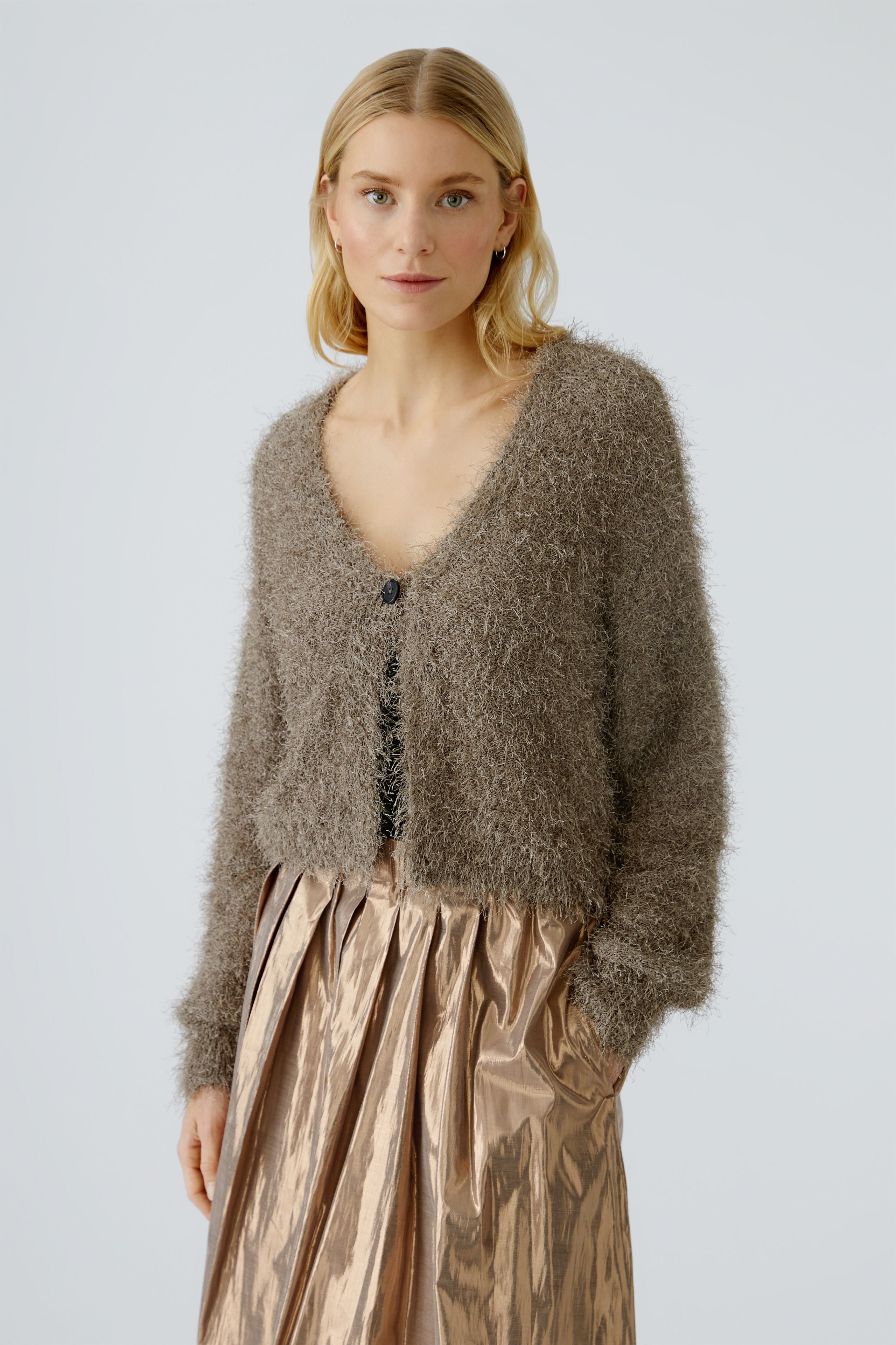 Oui Smokey Taupe Knit Cardigan alternate side view
Shown open with softly draped fit and brushed fluffy texture