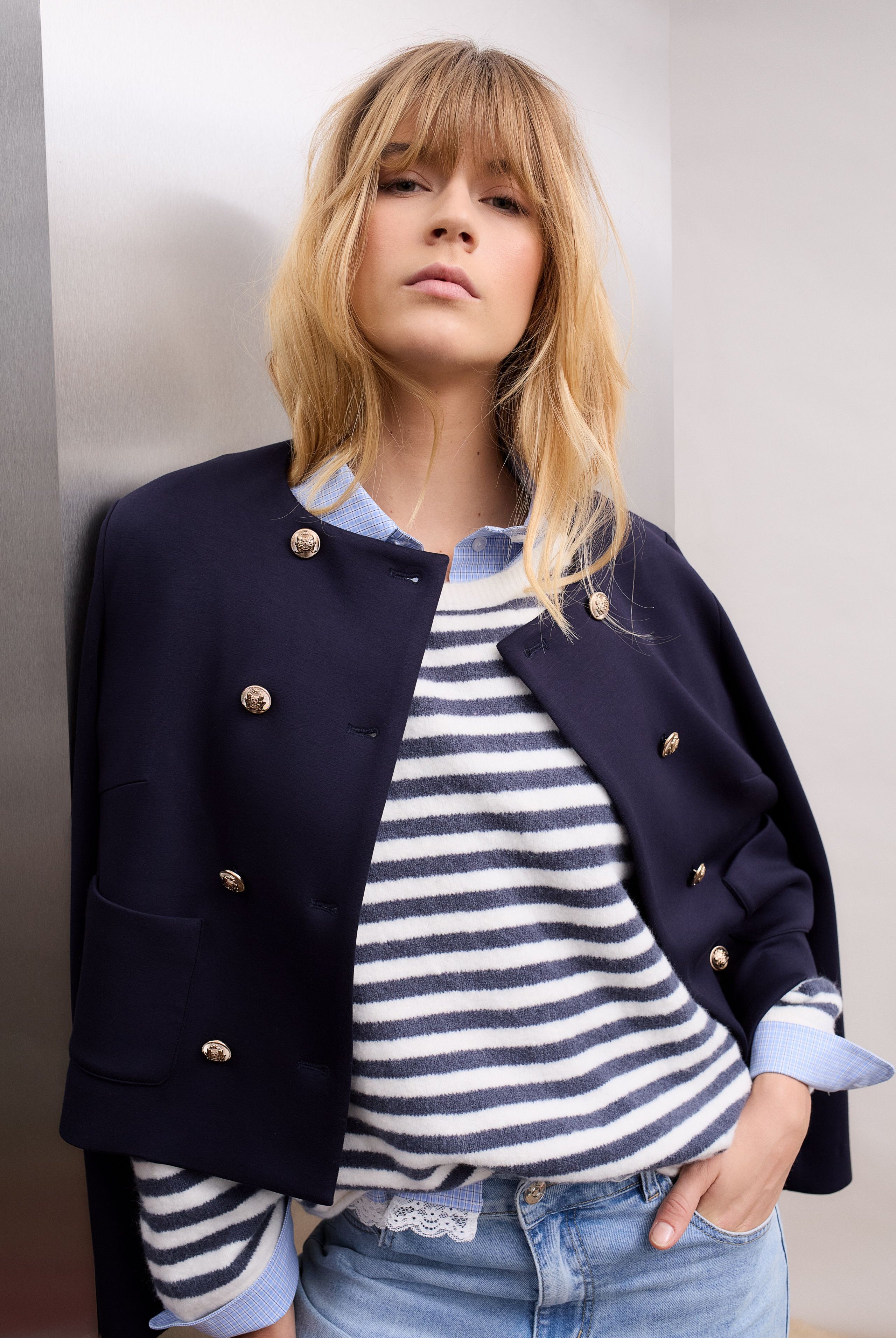 Oui navy double breasted women’s jacket styled look