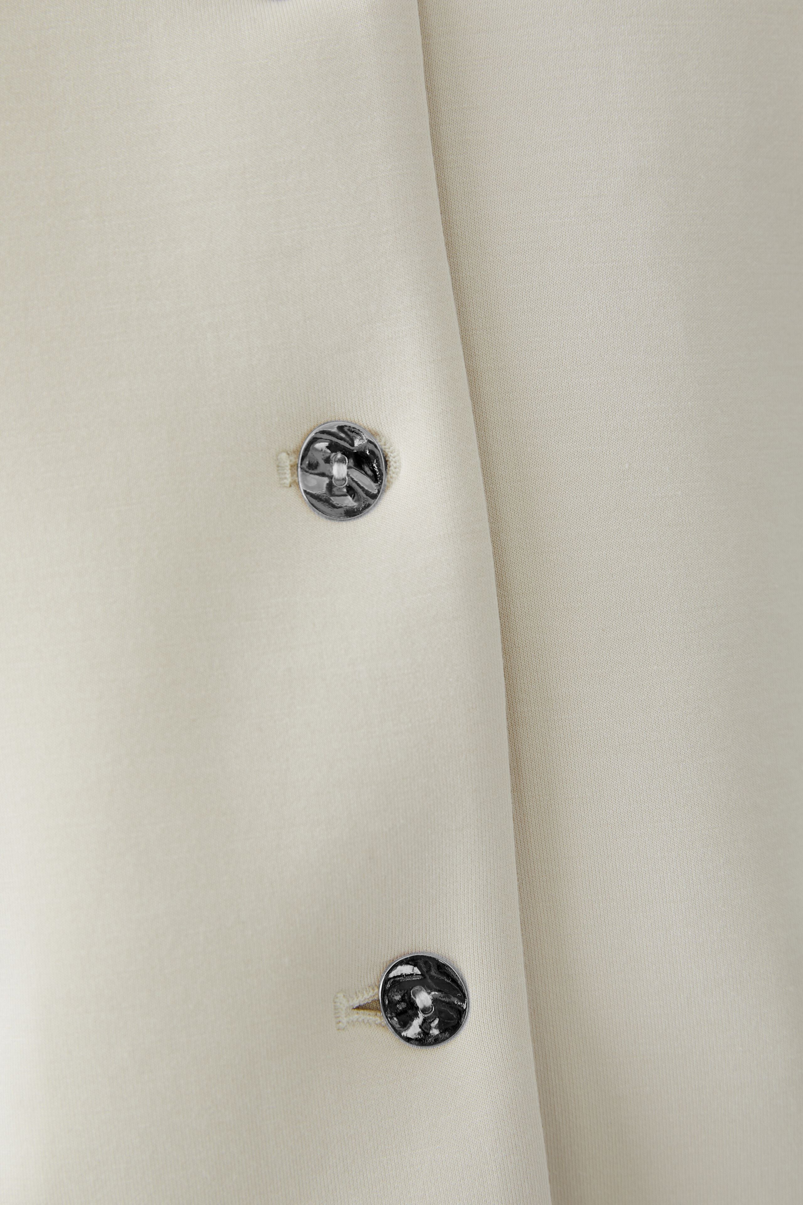 Oui cream women’s waistcoat button detail close-up