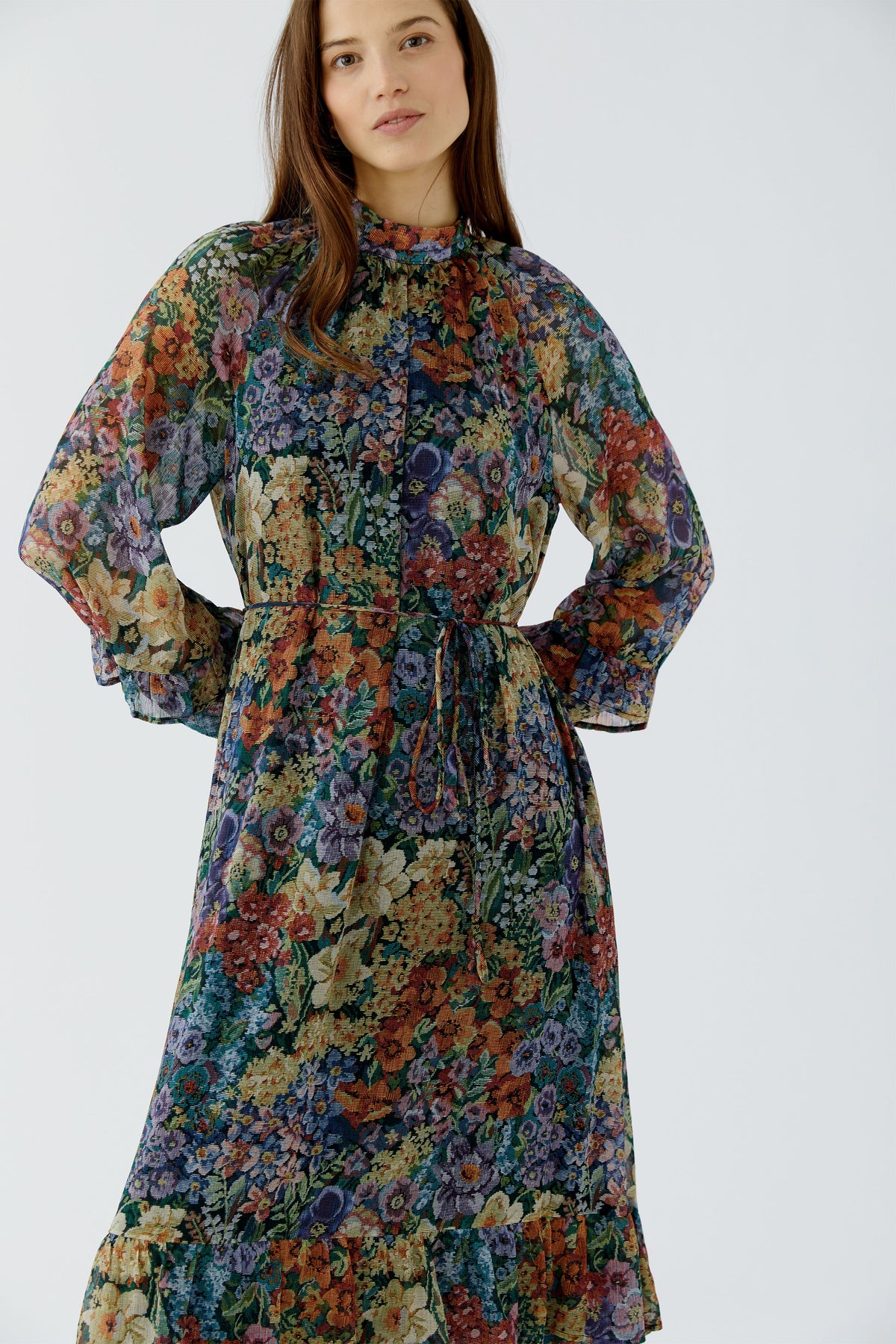 Oui multicolour floral Gobelin maxi dress – front model view