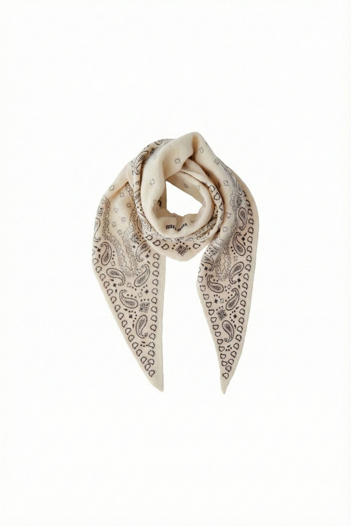 Oui off-white paisley print triangle scarf – styled around the neck