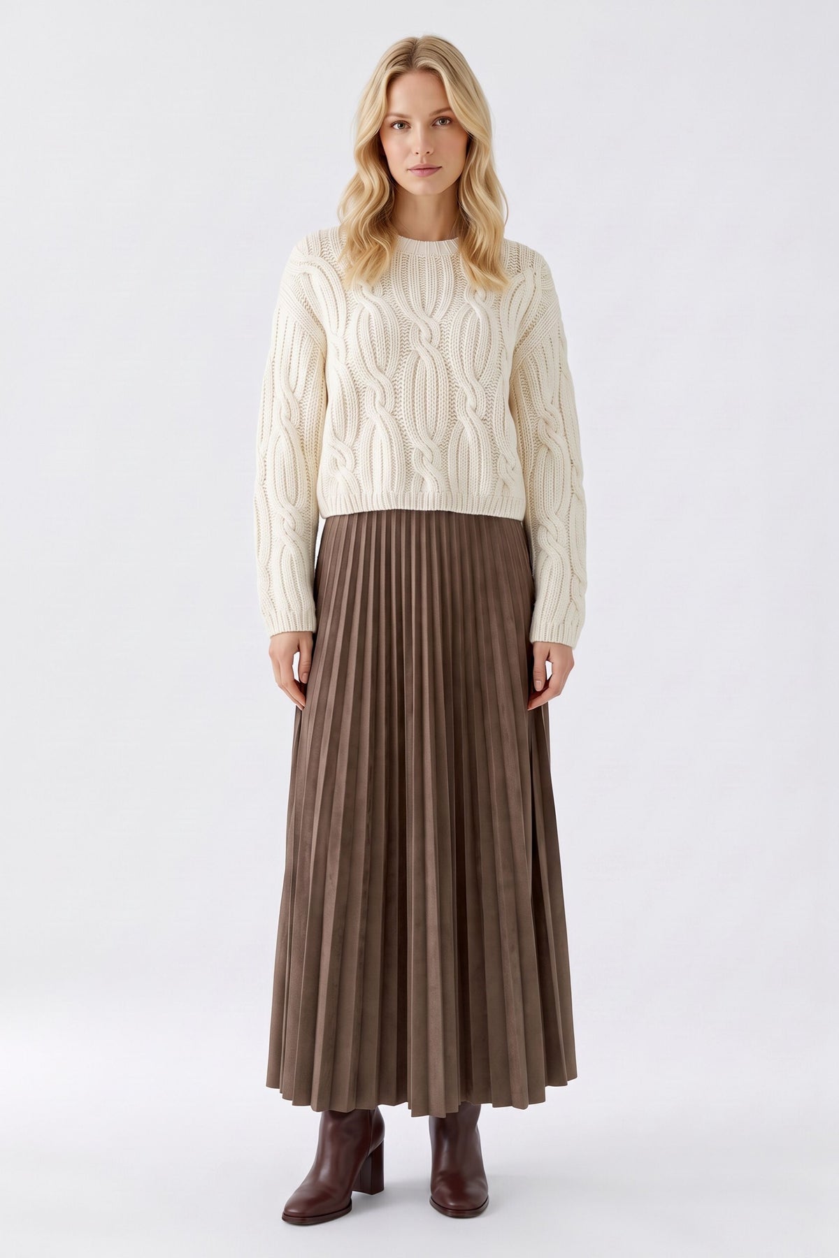 Oui brown pleated midi skirt styled with cream knit – full outfit view
