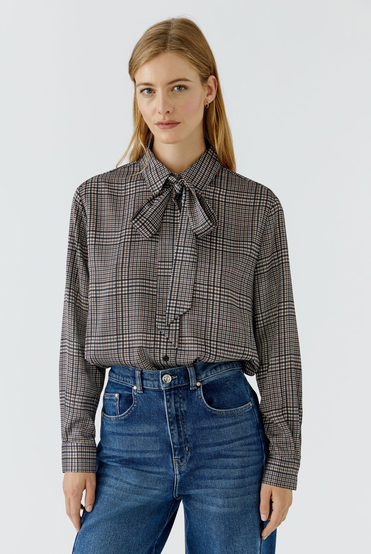 Oui brown check tie-neck blouse with detachable bow – front model view